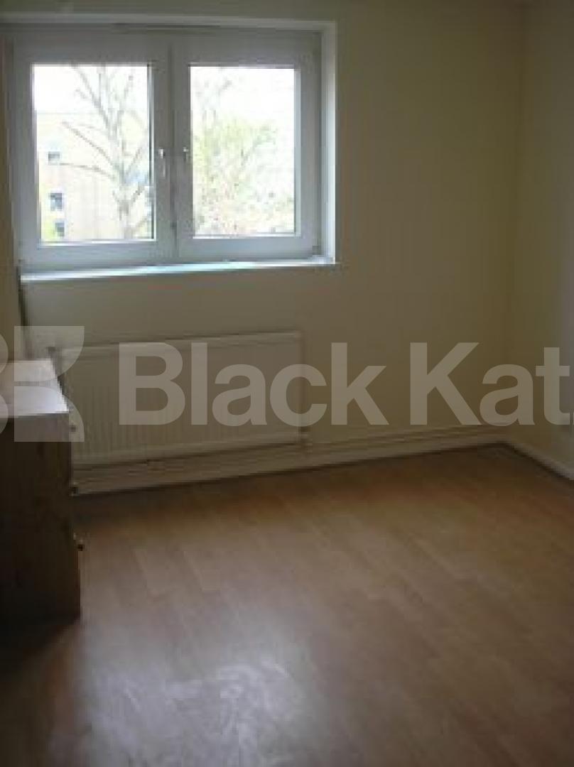 			3 Bedroom, 1 bath, 1 reception Maisonette			 Harrington Street, EUSTON / MORNINGTON CRESCENT NW1